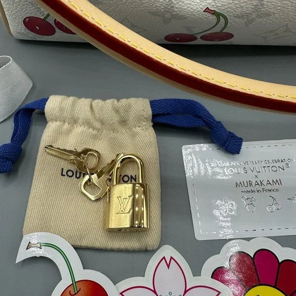 🍒🍒🍒Louis Vuitton x Takashi Murakami Cherry soft speedy 30 🍒🍒🍒🍒 - Picture 5 of 9